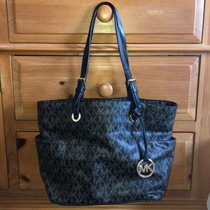 Michael Kors Tote